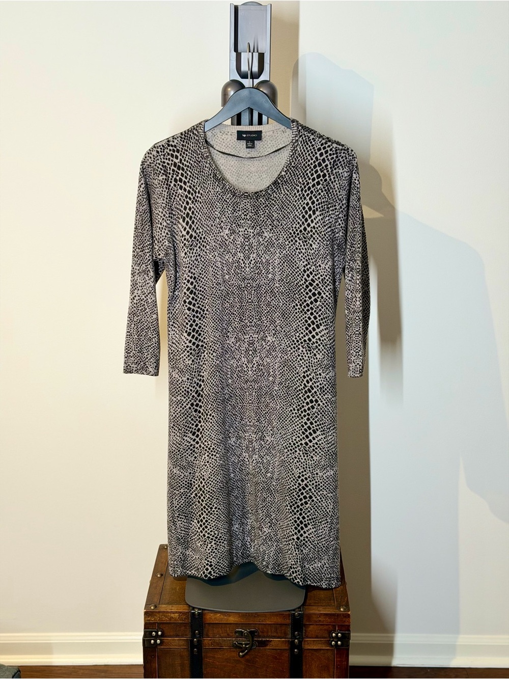 Ladies Black & Gray Snake Print Midi Dress